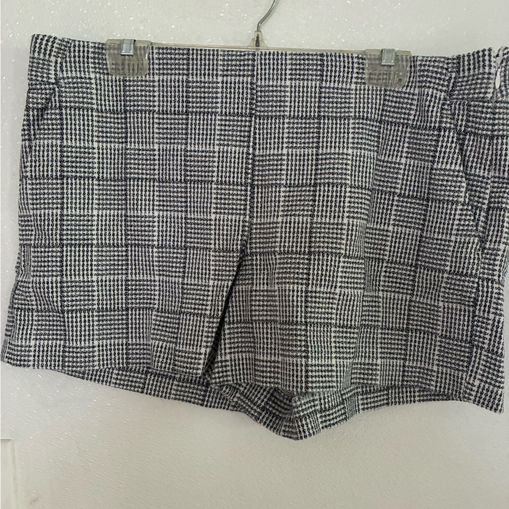LOFT Plaid Women's Shorts 14
